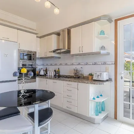 Ferienhaus Mit Privatpool Fuer 6 Personen Ca 300 Qm In Gaula, Madeira Ostkueste Von Madeira Holiday home *