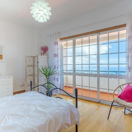 Ferienhaus Mit Privatpool Fuer 6 Personen Ca 300 Qm In Gaula, Madeira Ostkueste Von Madeira Holiday home